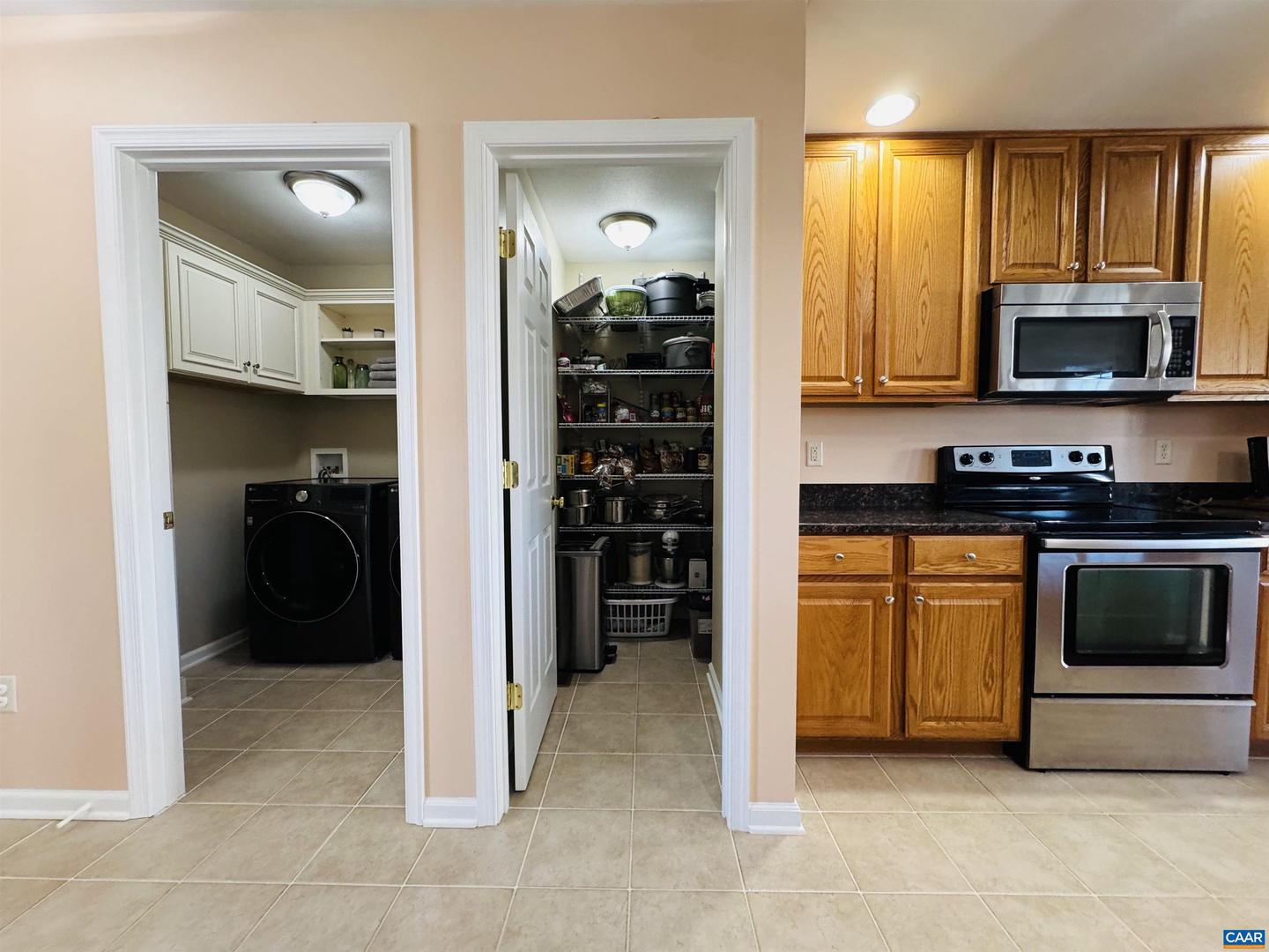 202 BARTLEY ST, DAYTON, Virginia 22821, 4 Bedrooms Bedrooms, ,2 BathroomsBathrooms,Residential,For sale,202 BARTLEY ST,670162 MLS # 670162