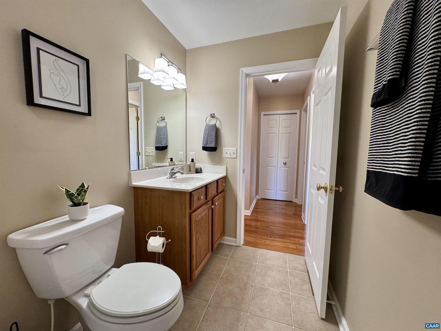 202 BARTLEY ST, DAYTON, Virginia 22821, 4 Bedrooms Bedrooms, ,2 BathroomsBathrooms,Residential,For sale,202 BARTLEY ST,670162 MLS # 670162