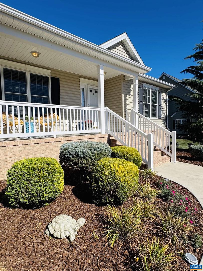 202 BARTLEY ST, DAYTON, Virginia 22821, 4 Bedrooms Bedrooms, ,2 BathroomsBathrooms,Residential,For sale,202 BARTLEY ST,670162 MLS # 670162