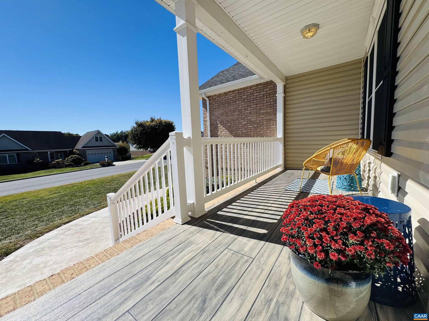 202 BARTLEY ST, DAYTON, Virginia 22821, 4 Bedrooms Bedrooms, ,2 BathroomsBathrooms,Residential,For sale,202 BARTLEY ST,670162 MLS # 670162