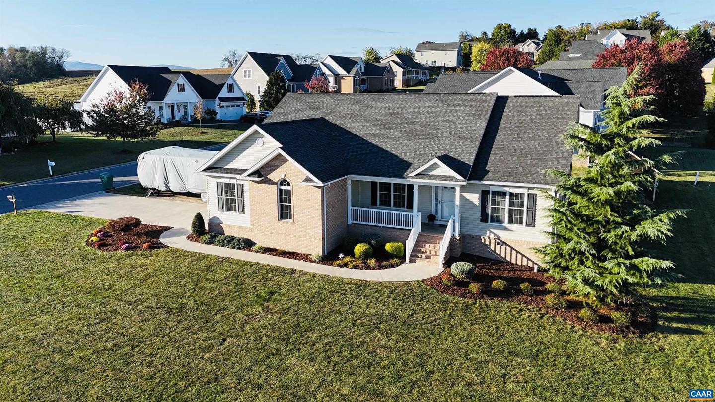202 BARTLEY ST, DAYTON, Virginia 22821, 4 Bedrooms Bedrooms, ,2 BathroomsBathrooms,Residential,For sale,202 BARTLEY ST,670162 MLS # 670162