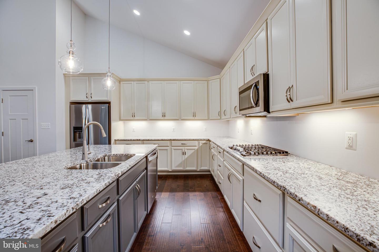 REVA, CULPEPER, Virginia 22701, 5 Bedrooms Bedrooms, ,4 BathroomsBathrooms,Residential,For sale,REVA,VACU2011832 MLS # VACU2011832