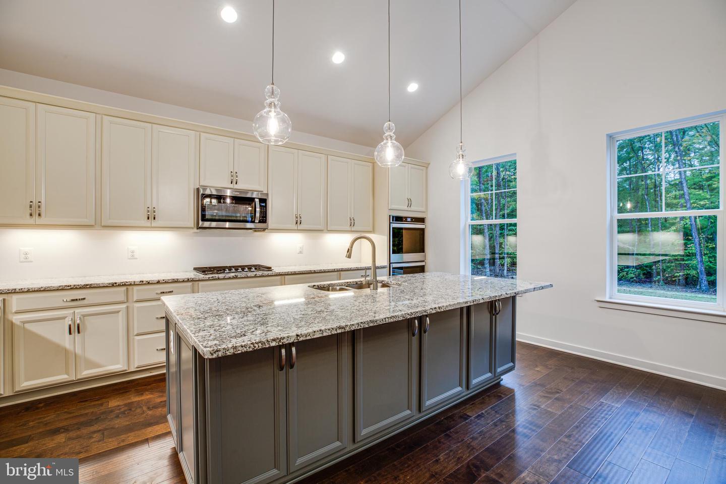 REVA, CULPEPER, Virginia 22701, 5 Bedrooms Bedrooms, ,4 BathroomsBathrooms,Residential,For sale,REVA,VACU2011832 MLS # VACU2011832