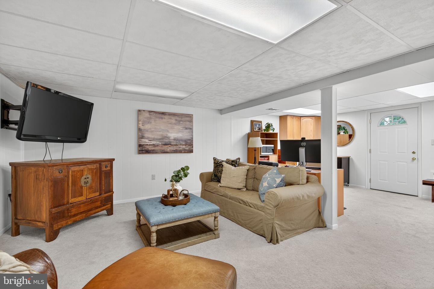 7209 RESERVATION DR, SPRINGFIELD, Virginia 22153, 4 Bedrooms Bedrooms, ,2 BathroomsBathrooms,Residential,For sale,7209 RESERVATION DR,VAFX2275158 MLS # VAFX2275158