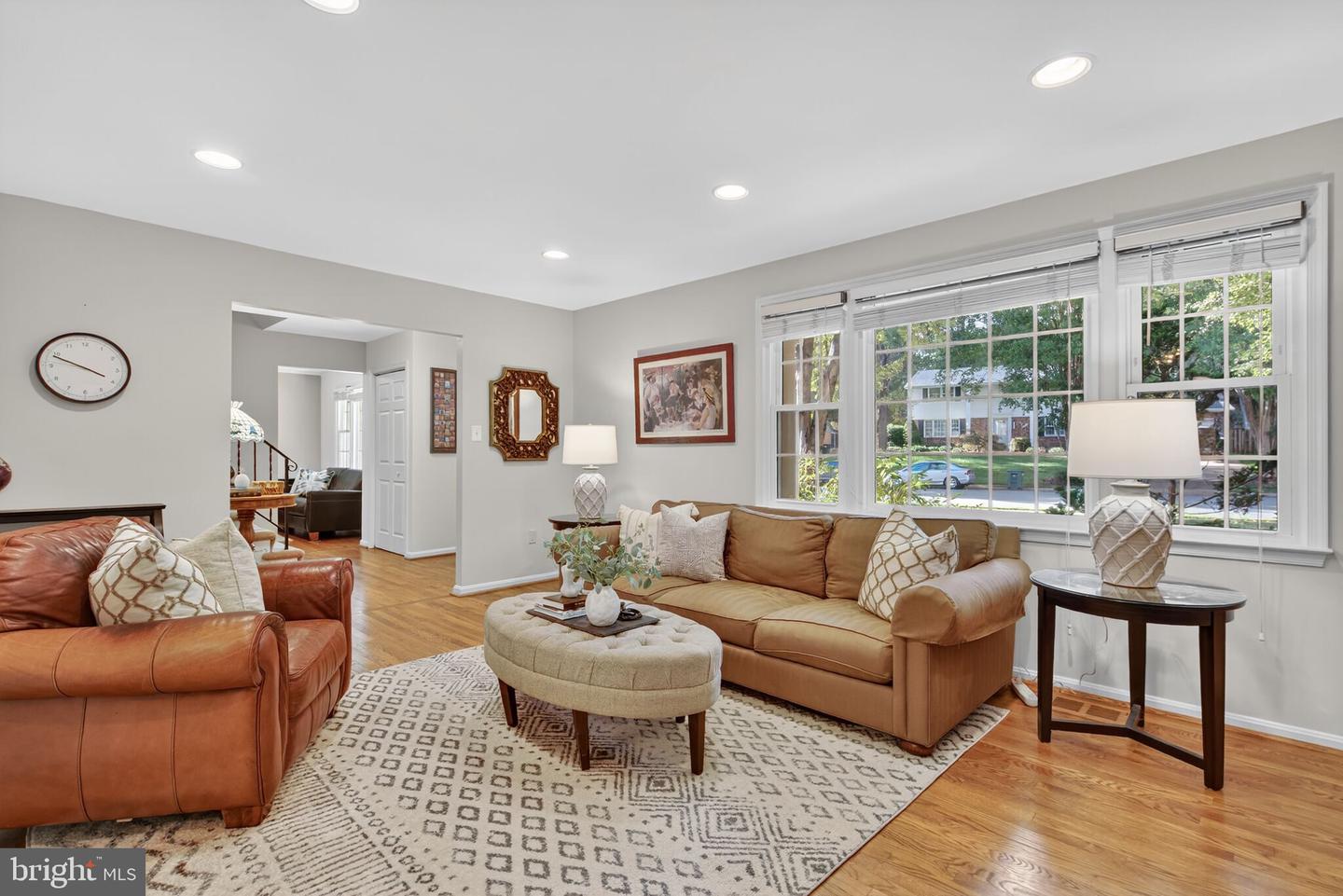 7209 RESERVATION DR, SPRINGFIELD, Virginia 22153, 4 Bedrooms Bedrooms, ,2 BathroomsBathrooms,Residential,For sale,7209 RESERVATION DR,VAFX2275158 MLS # VAFX2275158