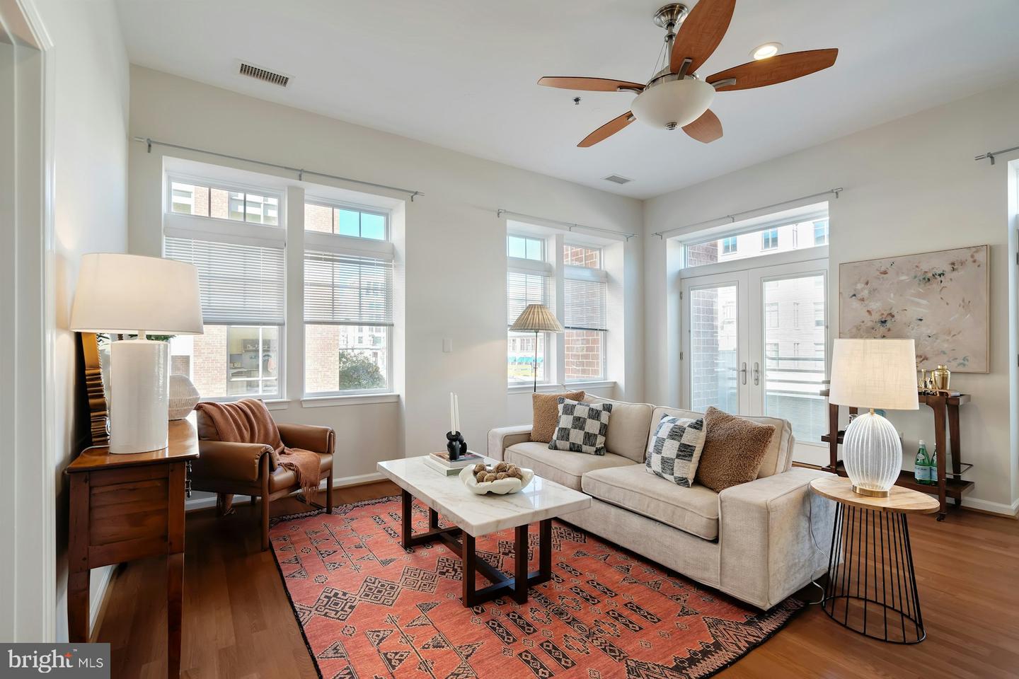 309 HOLLAND LN #126, ALEXANDRIA, Virginia 22314, 2 Bedrooms Bedrooms, ,2 BathroomsBathrooms,Residential,For sale,309 HOLLAND LN #126,VAAX2051008 MLS # VAAX2051008
