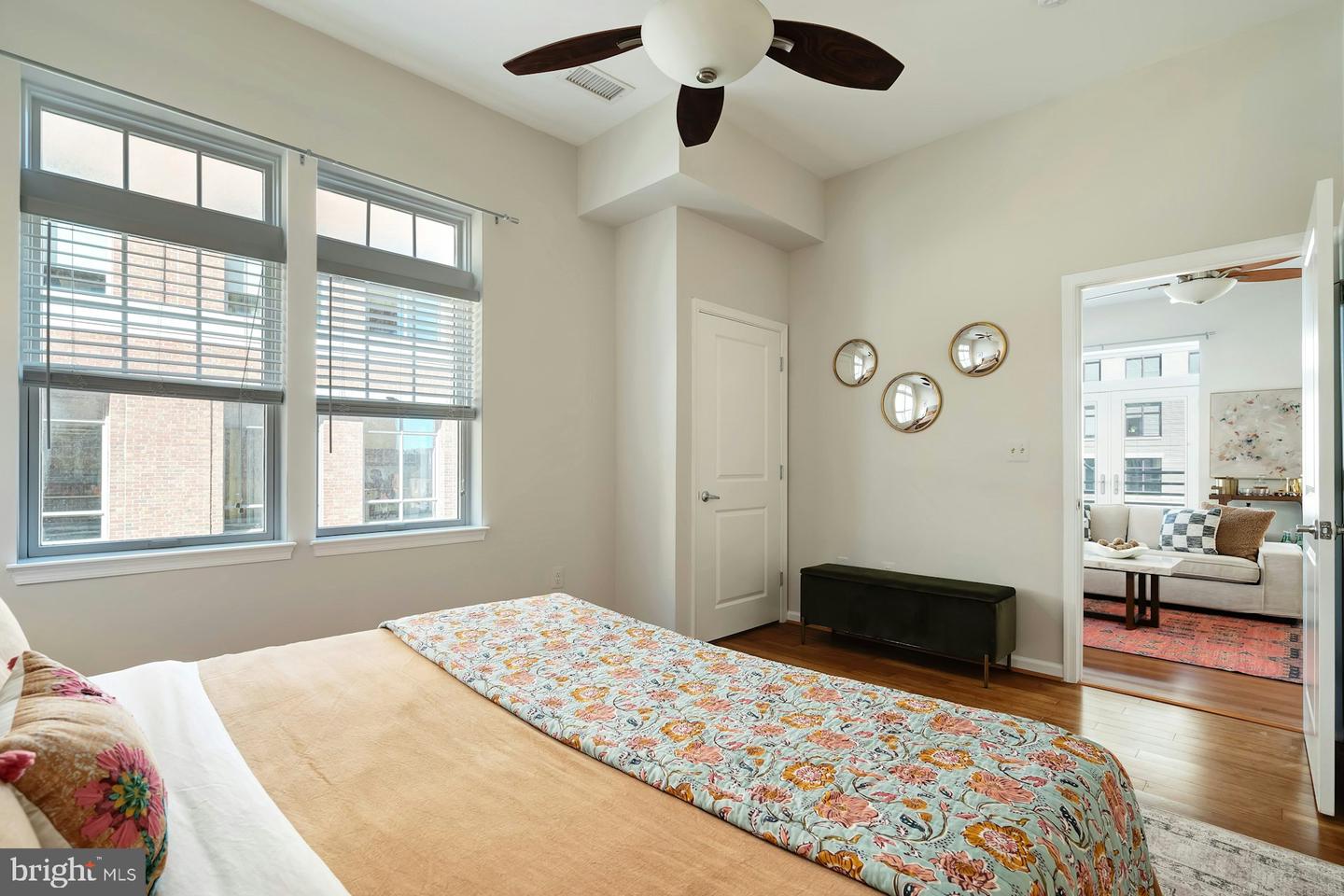 309 HOLLAND LN #126, ALEXANDRIA, Virginia 22314, 2 Bedrooms Bedrooms, ,2 BathroomsBathrooms,Residential,For sale,309 HOLLAND LN #126,VAAX2051008 MLS # VAAX2051008