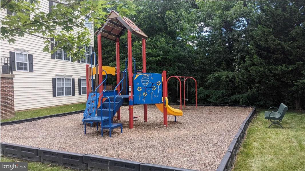 6149 CILANTRO DR, ALEXANDRIA, Virginia 22310, 3 Bedrooms Bedrooms, ,2 BathroomsBathrooms,Residential,For sale,6149 CILANTRO DR,VAFX2275200 MLS # VAFX2275200