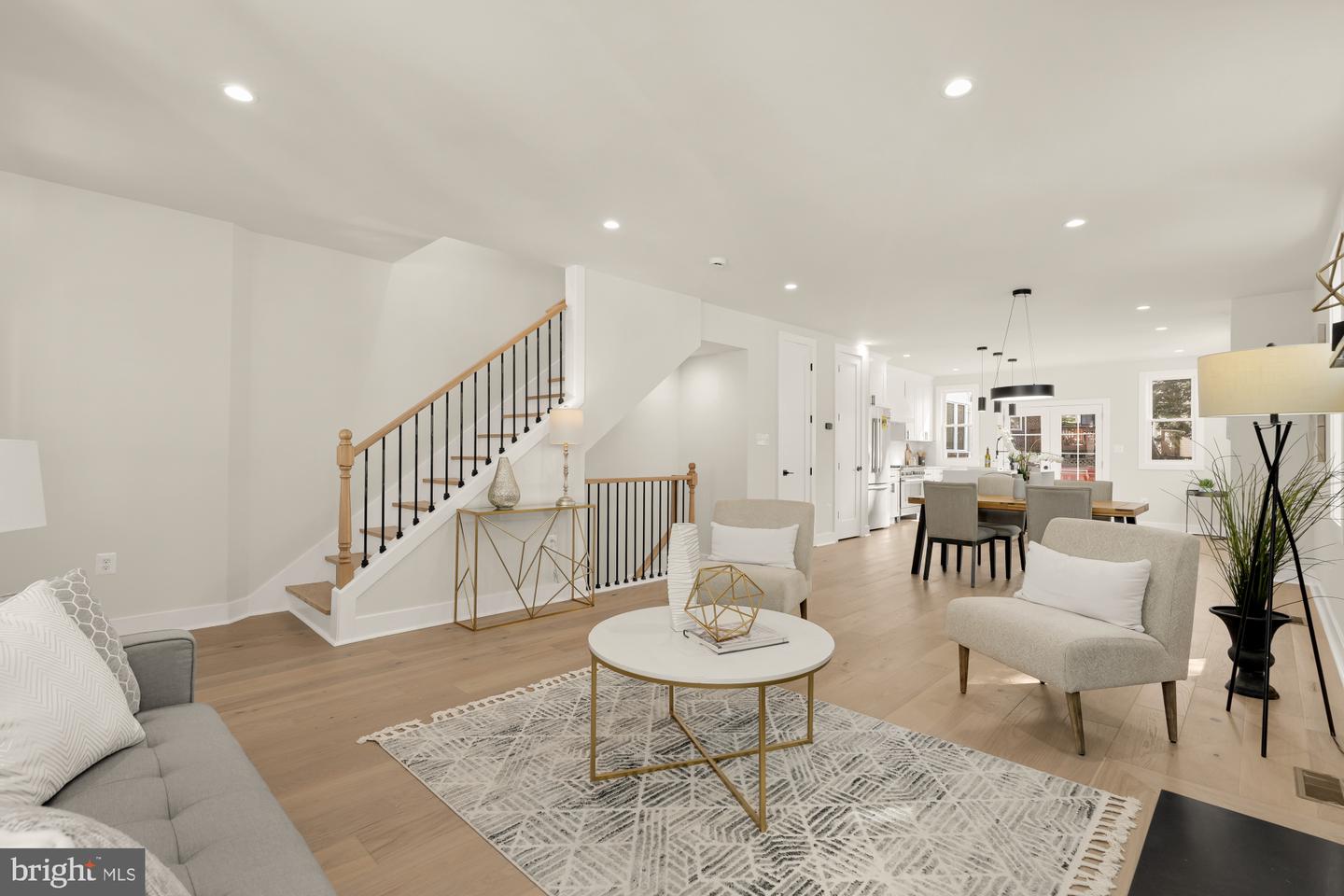 5331 42ND ST NW, WASHINGTON, District Of Columbia 20015, 4 Bedrooms Bedrooms, ,3 BathroomsBathrooms,Residential,For sale,5331 42ND ST NW,DCDC2227728 MLS # DCDC2227728