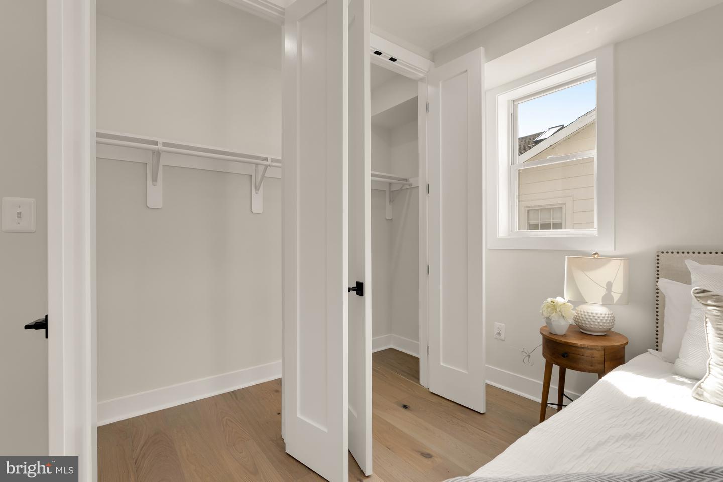 5331 42ND ST NW, WASHINGTON, District Of Columbia 20015, 4 Bedrooms Bedrooms, ,3 BathroomsBathrooms,Residential,For sale,5331 42ND ST NW,DCDC2227728 MLS # DCDC2227728