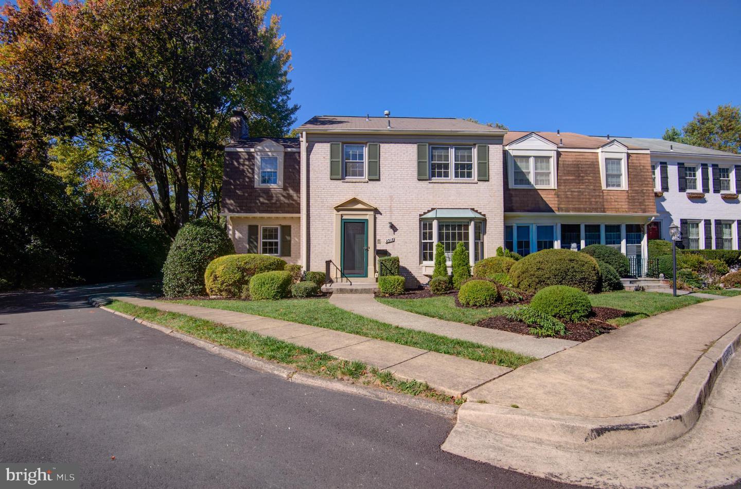 2318 WHEYSTONE CT, VIENNA, Virginia 22182, 4 Bedrooms Bedrooms, ,3 BathroomsBathrooms,Residential,For sale,2318 WHEYSTONE CT,VAFX2275194 MLS # VAFX2275194