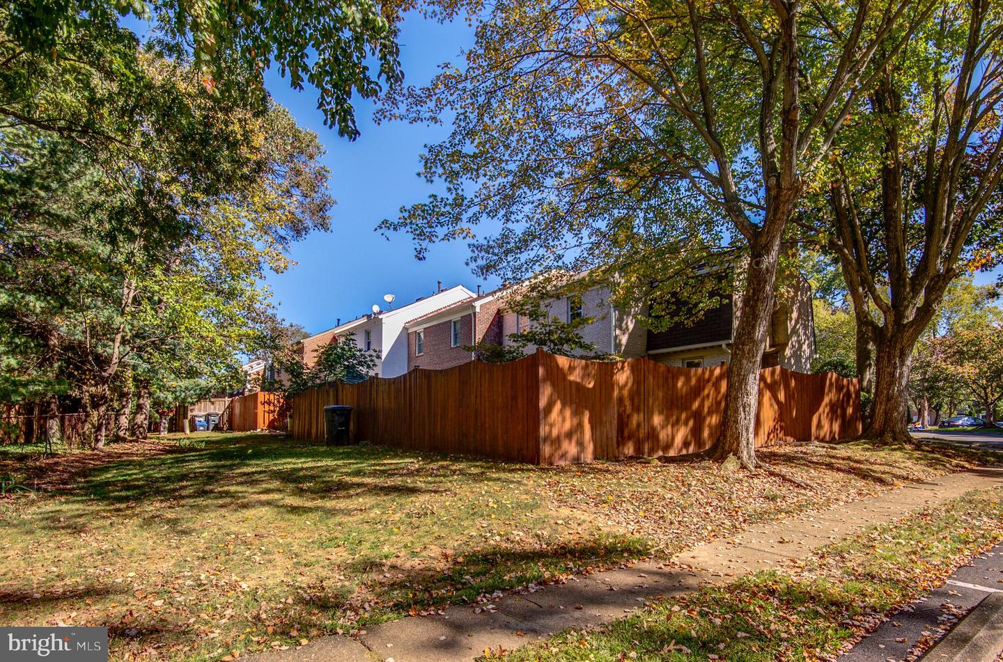 2318 WHEYSTONE CT, VIENNA, Virginia 22182, 4 Bedrooms Bedrooms, ,3 BathroomsBathrooms,Residential,For sale,2318 WHEYSTONE CT,VAFX2275194 MLS # VAFX2275194
