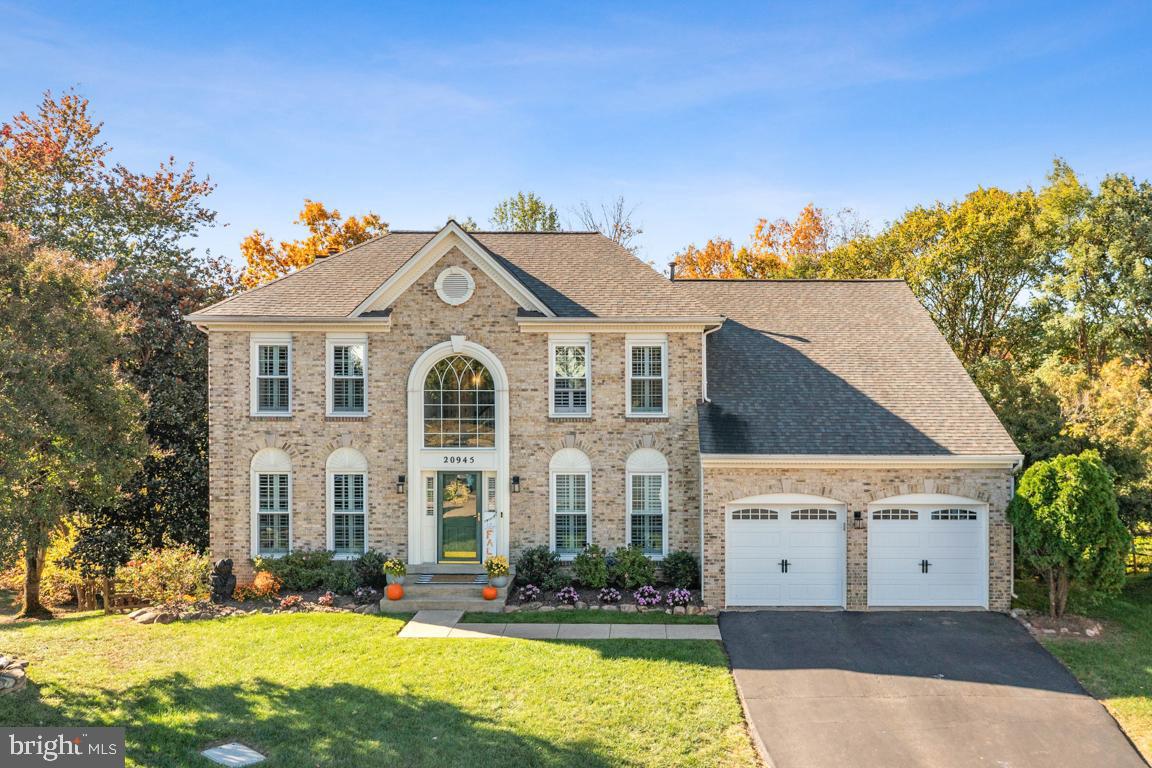 20945 RUBLES MILL CT, ASHBURN, Virginia 20147, 4 Bedrooms Bedrooms, ,3 BathroomsBathrooms,Residential,For sale,20945 RUBLES MILL CT,VALO2109242 MLS # VALO2109242