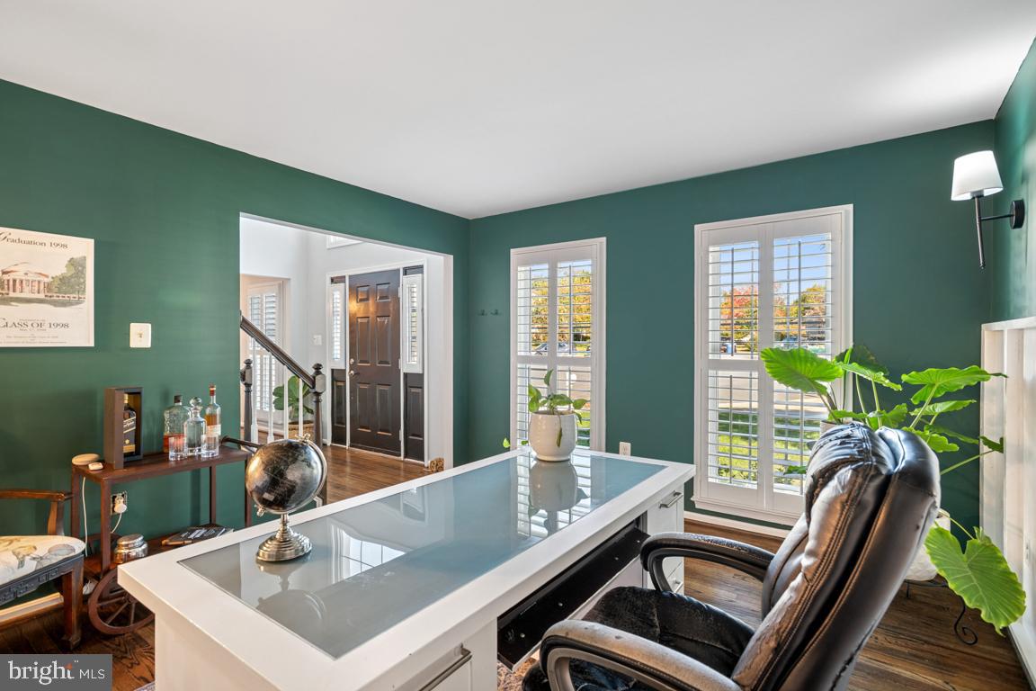 20945 RUBLES MILL CT, ASHBURN, Virginia 20147, 4 Bedrooms Bedrooms, ,3 BathroomsBathrooms,Residential,For sale,20945 RUBLES MILL CT,VALO2109242 MLS # VALO2109242