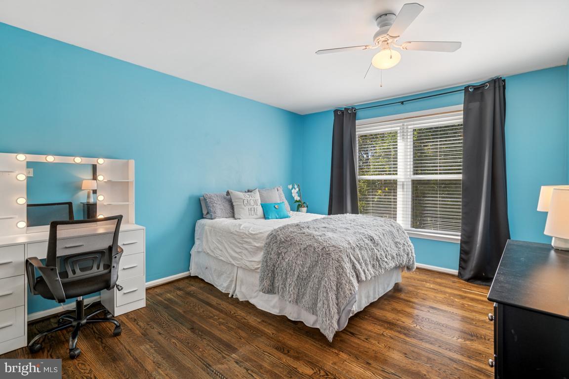 20945 RUBLES MILL CT, ASHBURN, Virginia 20147, 4 Bedrooms Bedrooms, ,3 BathroomsBathrooms,Residential,For sale,20945 RUBLES MILL CT,VALO2109242 MLS # VALO2109242