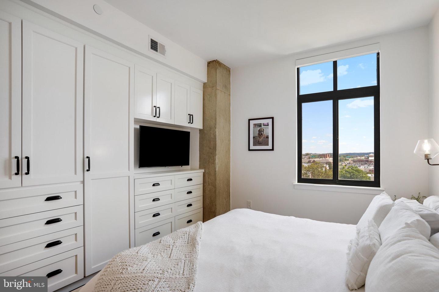 1000 NEW JERSEY AVE SE #1020, WASHINGTON, District Of Columbia 20003, 2 Bedrooms Bedrooms, ,2 BathroomsBathrooms,Residential,For sale,1000 NEW JERSEY AVE SE #1020,DCDC2227764 MLS # DCDC2227764