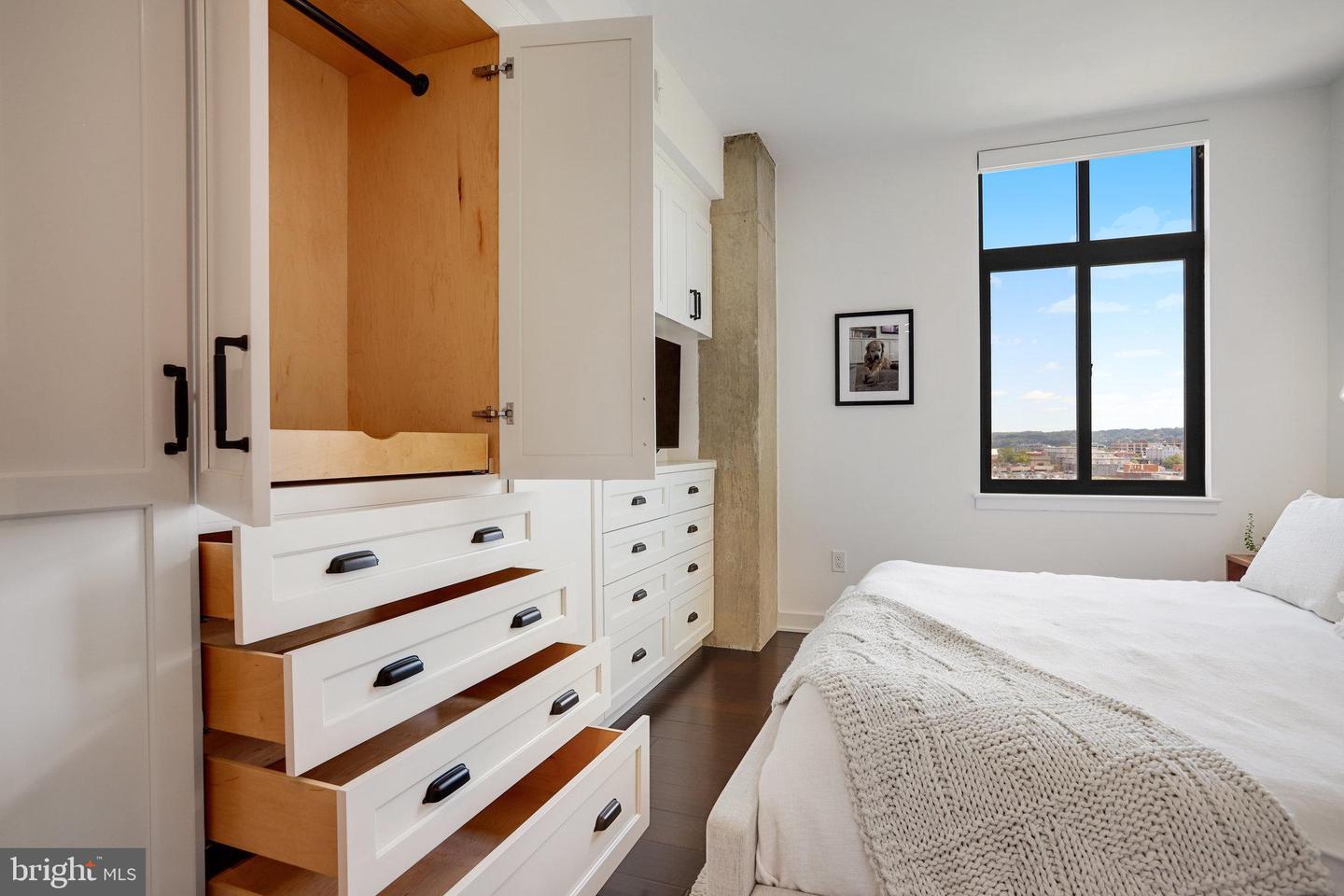 1000 NEW JERSEY AVE SE #1020, WASHINGTON, District Of Columbia 20003, 2 Bedrooms Bedrooms, ,2 BathroomsBathrooms,Residential,For sale,1000 NEW JERSEY AVE SE #1020,DCDC2227764 MLS # DCDC2227764