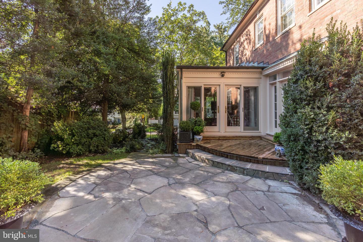 4920 PALISADE LN NW, WASHINGTON, District Of Columbia 20016, 6 Bedrooms Bedrooms, 22 Rooms Rooms,5 BathroomsBathrooms,Residential,For sale,4920 PALISADE LN NW,DCDC2227770 MLS # DCDC2227770