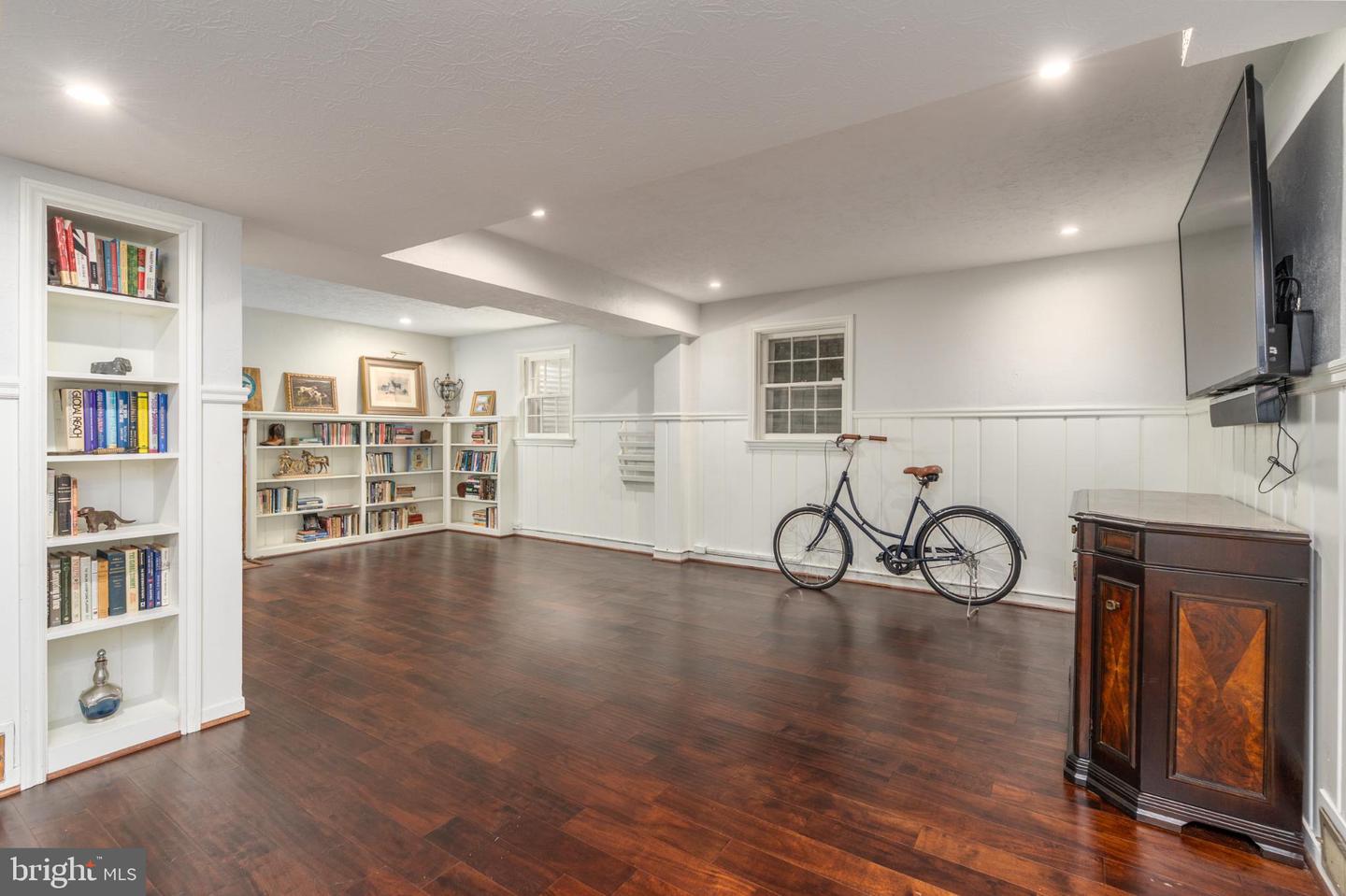 4920 PALISADE LN NW, WASHINGTON, District Of Columbia 20016, 6 Bedrooms Bedrooms, 22 Rooms Rooms,5 BathroomsBathrooms,Residential,For sale,4920 PALISADE LN NW,DCDC2227770 MLS # DCDC2227770