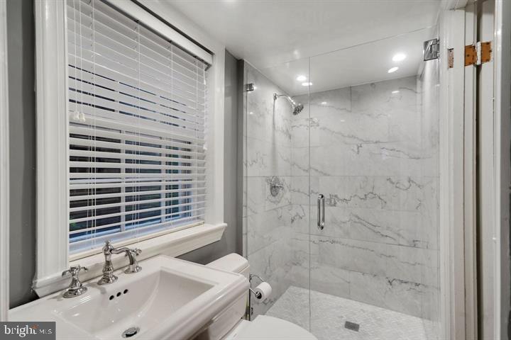 4920 PALISADE LN NW, WASHINGTON, District Of Columbia 20016, 6 Bedrooms Bedrooms, 22 Rooms Rooms,5 BathroomsBathrooms,Residential,For sale,4920 PALISADE LN NW,DCDC2227770 MLS # DCDC2227770
