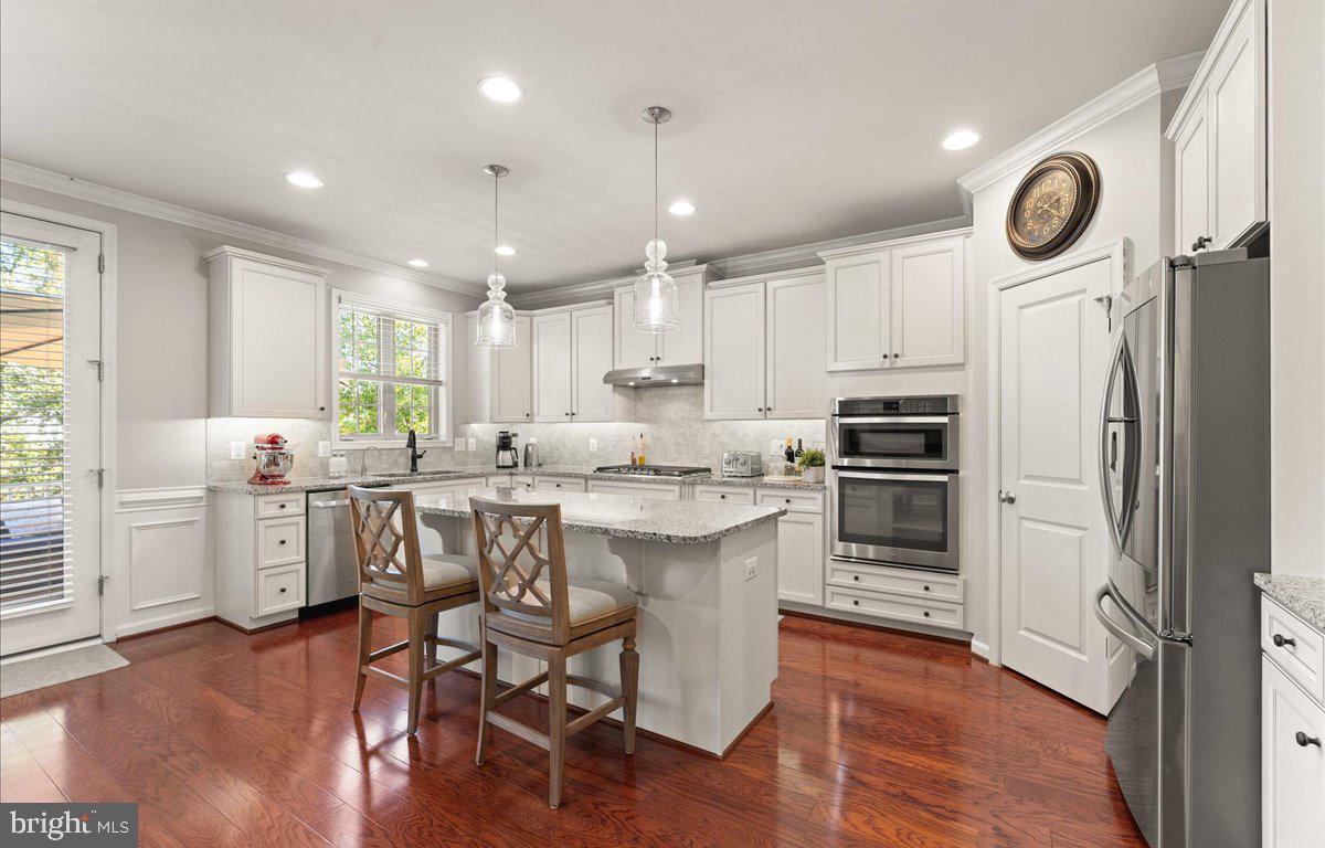 6617 BARTRAMS FOREST LN, HAYMARKET, Virginia 20169, 3 Bedrooms Bedrooms, ,2 BathroomsBathrooms,Residential,For sale,6617 BARTRAMS FOREST LN,VAPW2106328 MLS # VAPW2106328