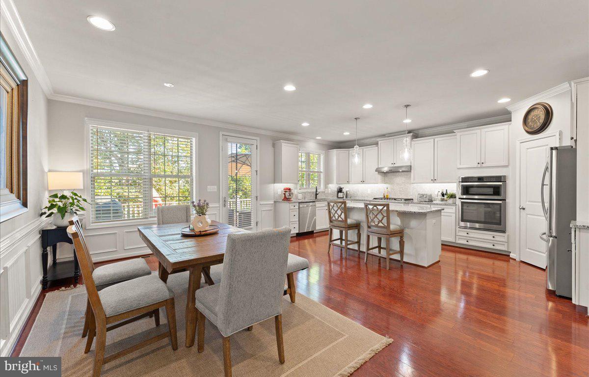6617 BARTRAMS FOREST LN, HAYMARKET, Virginia 20169, 3 Bedrooms Bedrooms, ,2 BathroomsBathrooms,Residential,For sale,6617 BARTRAMS FOREST LN,VAPW2106328 MLS # VAPW2106328