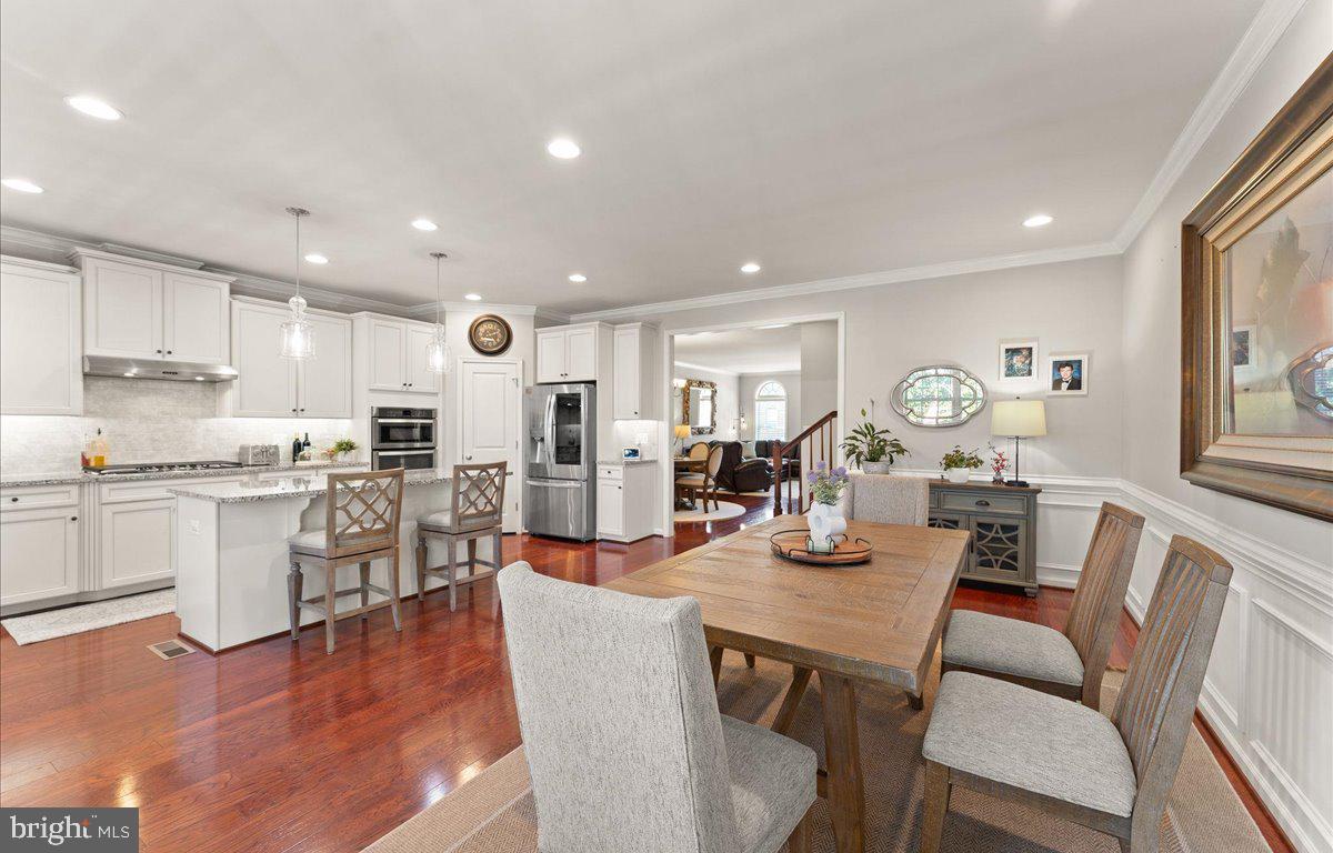 6617 BARTRAMS FOREST LN, HAYMARKET, Virginia 20169, 3 Bedrooms Bedrooms, ,2 BathroomsBathrooms,Residential,For sale,6617 BARTRAMS FOREST LN,VAPW2106328 MLS # VAPW2106328
