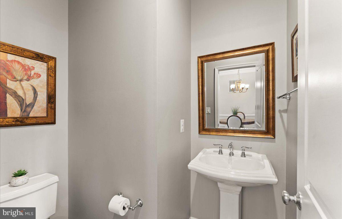 6617 BARTRAMS FOREST LN, HAYMARKET, Virginia 20169, 3 Bedrooms Bedrooms, ,2 BathroomsBathrooms,Residential,For sale,6617 BARTRAMS FOREST LN,VAPW2106328 MLS # VAPW2106328