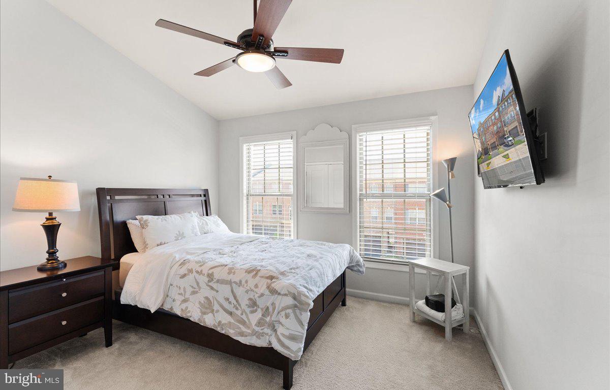 6617 BARTRAMS FOREST LN, HAYMARKET, Virginia 20169, 3 Bedrooms Bedrooms, ,2 BathroomsBathrooms,Residential,For sale,6617 BARTRAMS FOREST LN,VAPW2106328 MLS # VAPW2106328