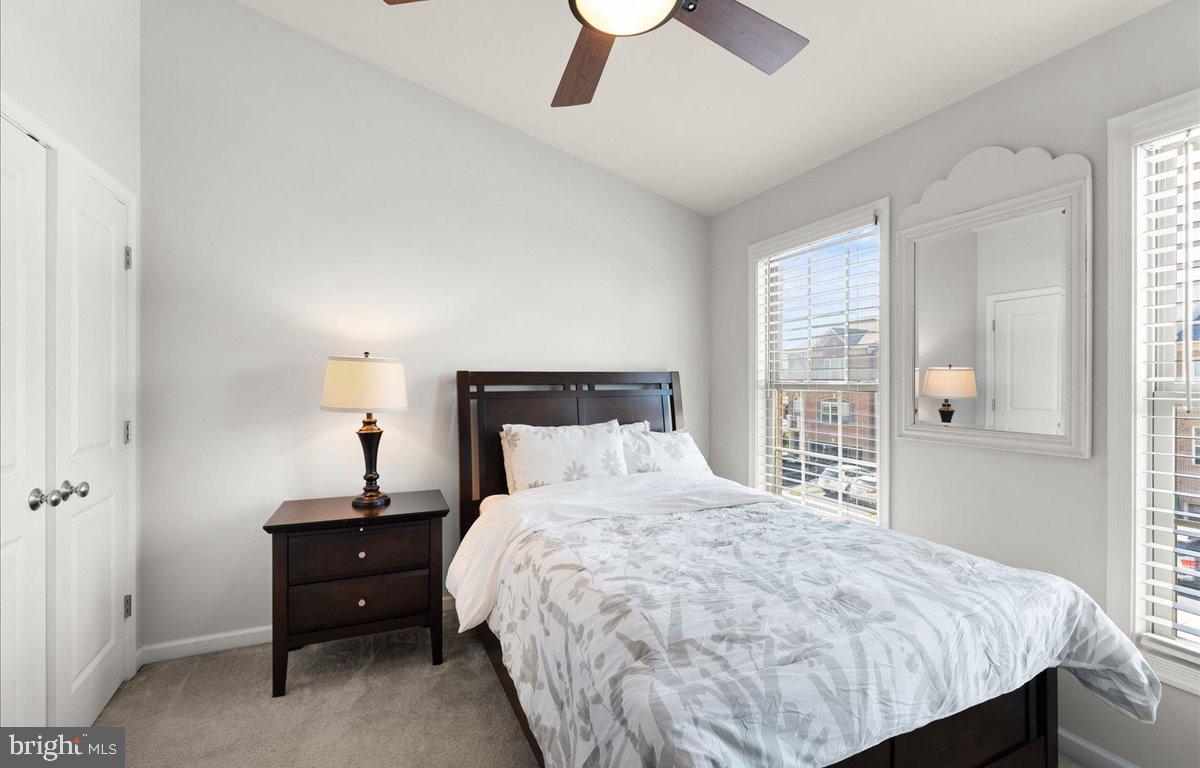 6617 BARTRAMS FOREST LN, HAYMARKET, Virginia 20169, 3 Bedrooms Bedrooms, ,2 BathroomsBathrooms,Residential,For sale,6617 BARTRAMS FOREST LN,VAPW2106328 MLS # VAPW2106328