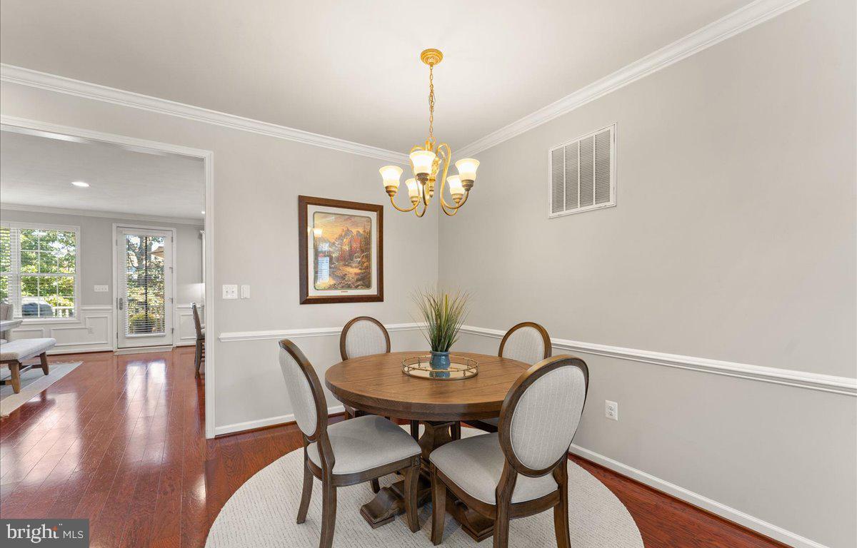 6617 BARTRAMS FOREST LN, HAYMARKET, Virginia 20169, 3 Bedrooms Bedrooms, ,2 BathroomsBathrooms,Residential,For sale,6617 BARTRAMS FOREST LN,VAPW2106328 MLS # VAPW2106328