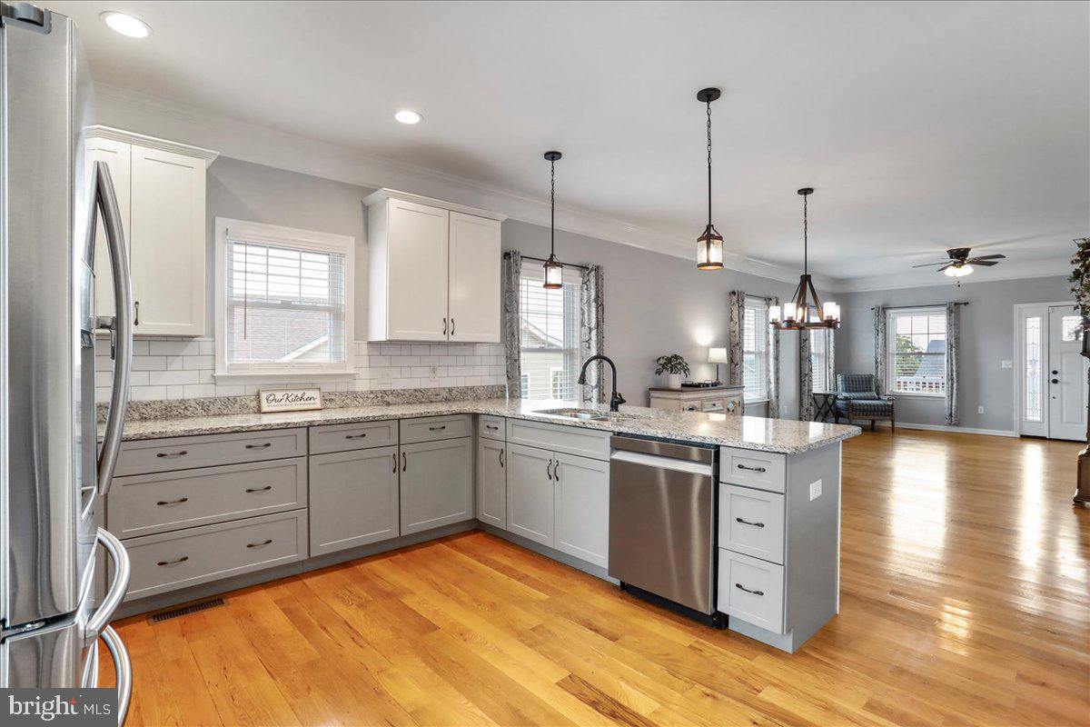 115 BEAUREGARD DR, STAUNTON, Virginia 24401, 3 Bedrooms Bedrooms, ,2 BathroomsBathrooms,Residential,For sale,115 BEAUREGARD DR,VASC2000738 MLS # VASC2000738