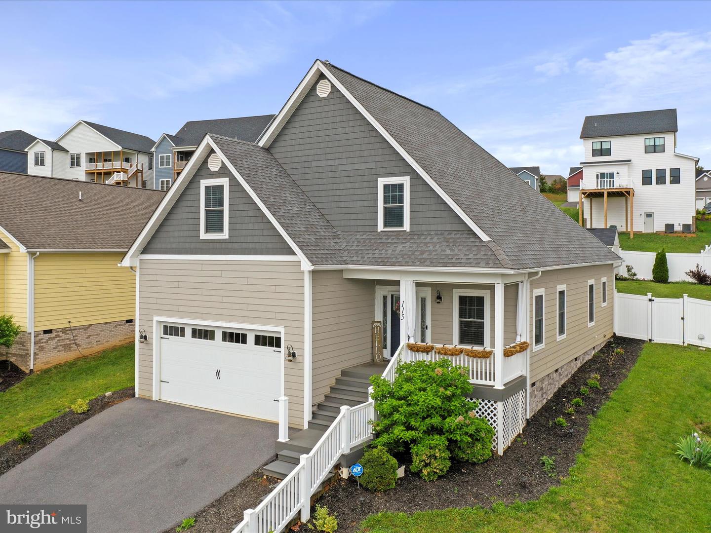 115 BEAUREGARD DR, STAUNTON, Virginia 24401, 3 Bedrooms Bedrooms, ,2 BathroomsBathrooms,Residential,For sale,115 BEAUREGARD DR,VASC2000738 MLS # VASC2000738
