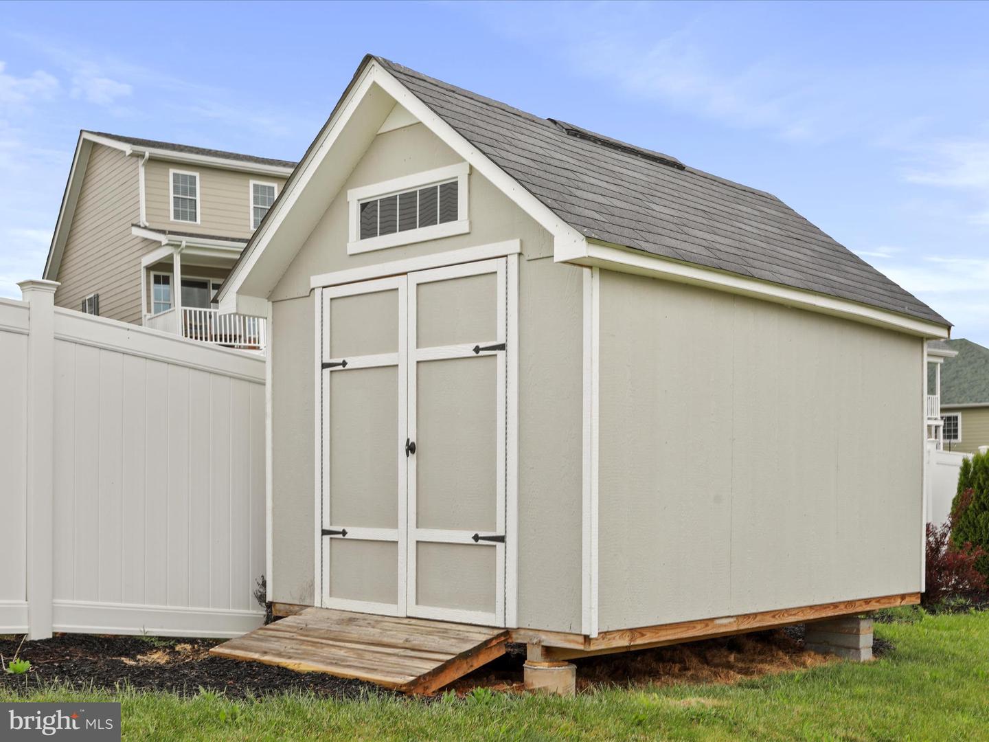 115 BEAUREGARD DR, STAUNTON, Virginia 24401, 3 Bedrooms Bedrooms, ,2 BathroomsBathrooms,Residential,For sale,115 BEAUREGARD DR,VASC2000738 MLS # VASC2000738