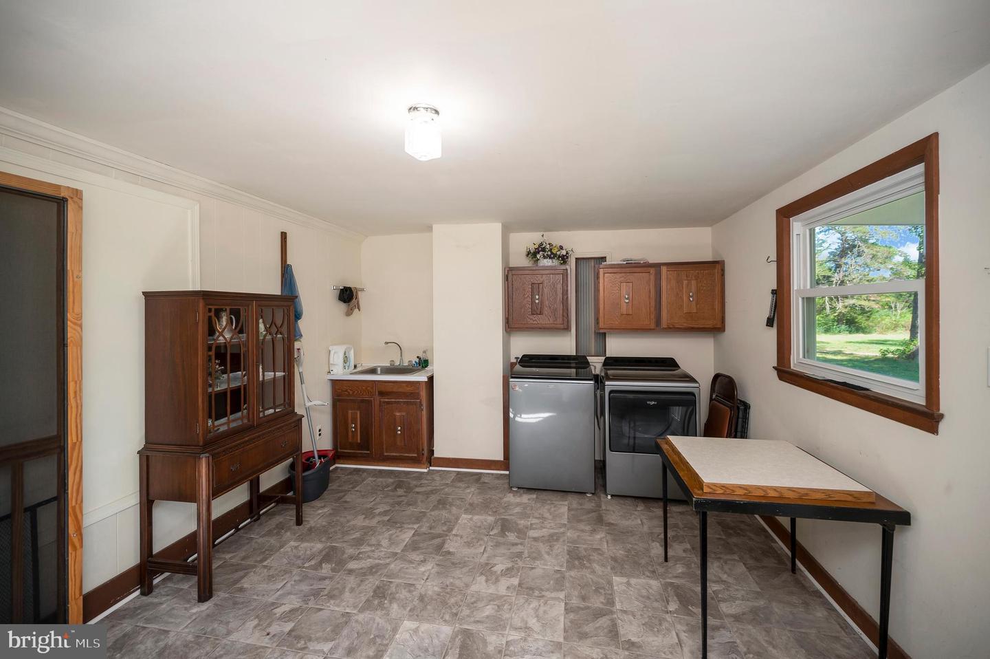 31934 INDIANTOWN RD, LOCUST GROVE, Virginia 22508, 3 Bedrooms Bedrooms, ,2 BathroomsBathrooms,Residential,For sale,31934 INDIANTOWN RD,VAOR2012576 MLS # VAOR2012576