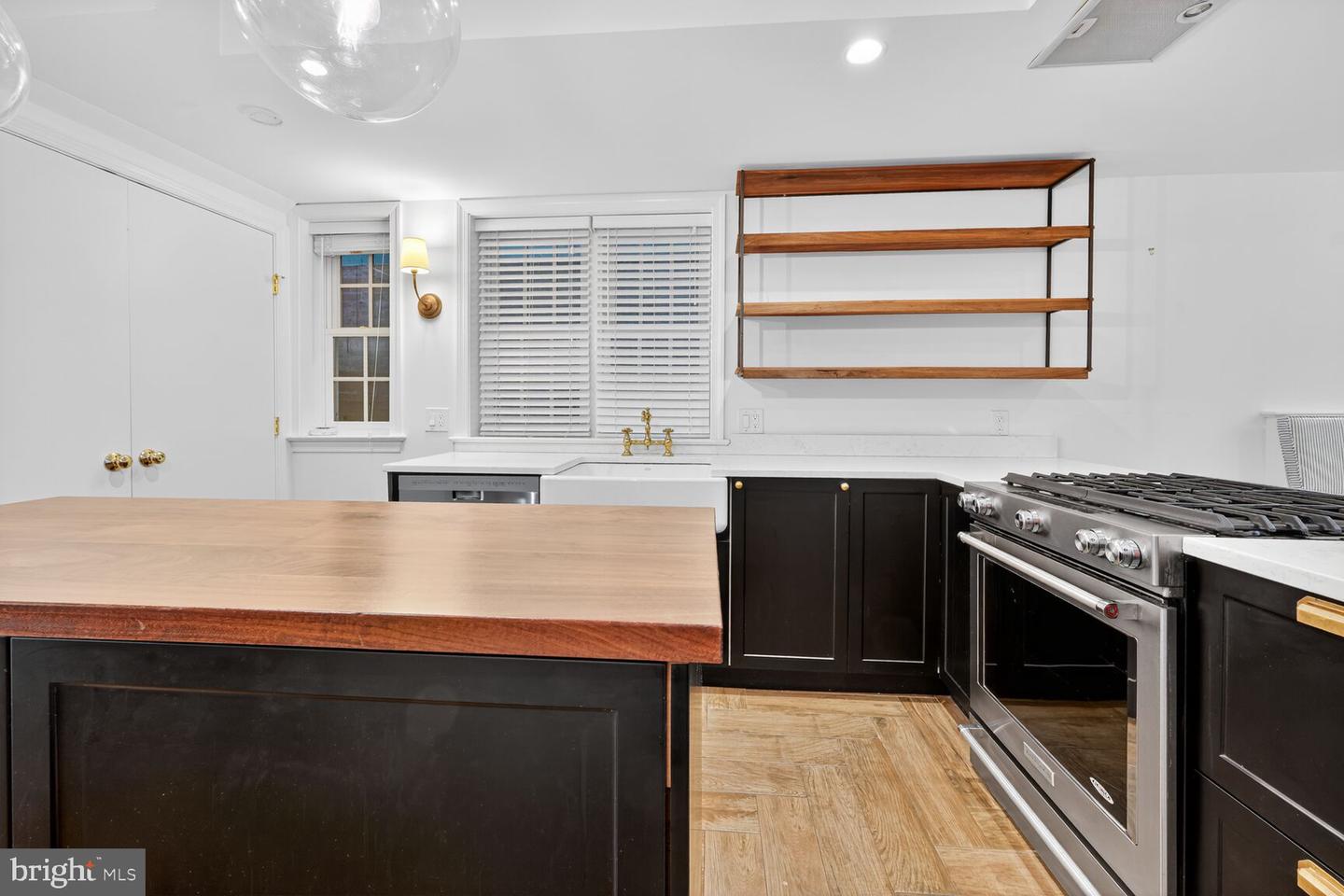 1511 34TH ST NW, WASHINGTON, District Of Columbia 20007, 4 Bedrooms Bedrooms, ,3 BathroomsBathrooms,Residential,For sale,1511 34TH ST NW,DCDC2227782 MLS # DCDC2227782