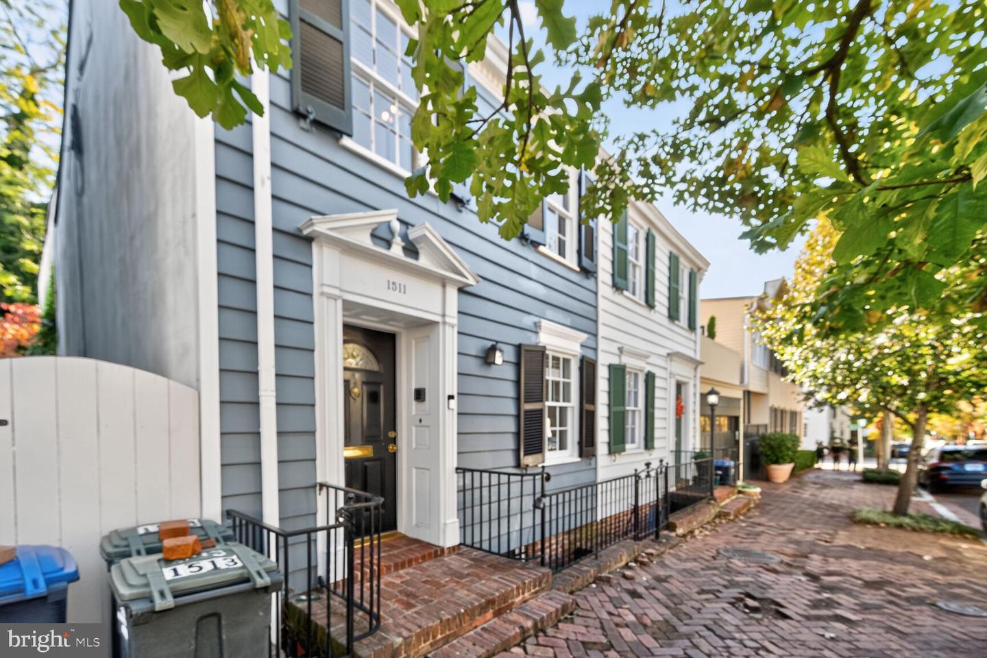 1511 34TH ST NW, WASHINGTON, District Of Columbia 20007, 4 Bedrooms Bedrooms, ,3 BathroomsBathrooms,Residential,For sale,1511 34TH ST NW,DCDC2227782 MLS # DCDC2227782