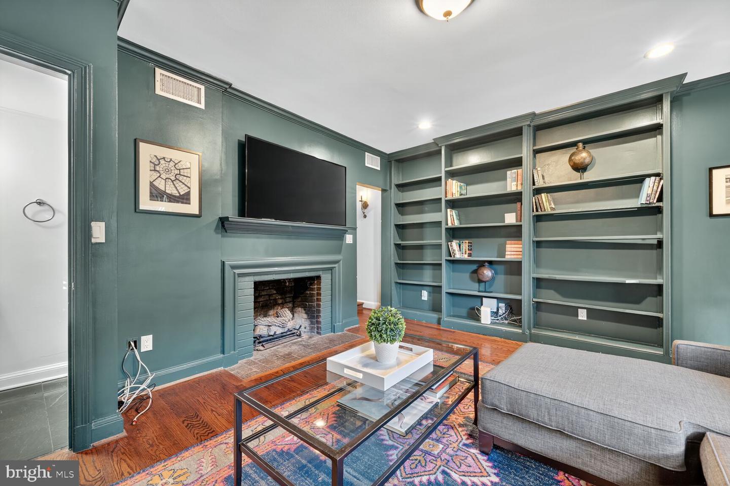 1511 34TH ST NW, WASHINGTON, District Of Columbia 20007, 4 Bedrooms Bedrooms, ,3 BathroomsBathrooms,Residential,For sale,1511 34TH ST NW,DCDC2227782 MLS # DCDC2227782