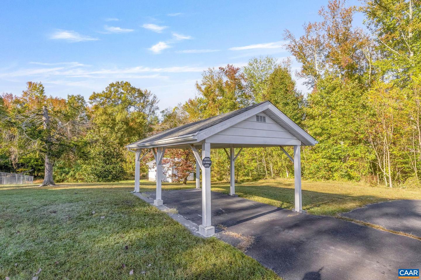 243 WILMINGTON RD, PALMYRA, Virginia 22963, 4 Bedrooms Bedrooms, ,2 BathroomsBathrooms,Residential,For sale,243 WILMINGTON RD,670185 MLS # 670185