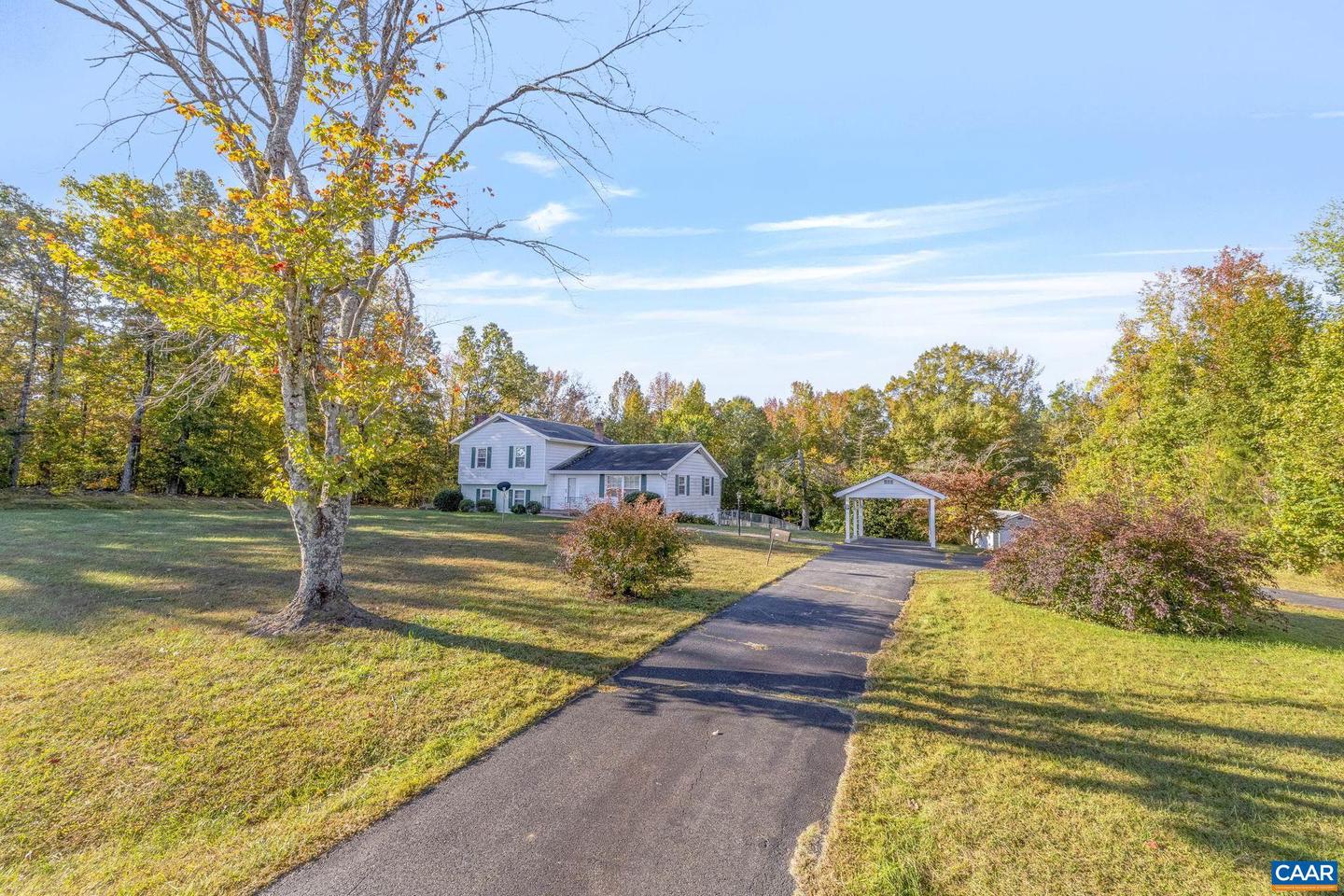 243 WILMINGTON RD, PALMYRA, Virginia 22963, 4 Bedrooms Bedrooms, ,2 BathroomsBathrooms,Residential,For sale,243 WILMINGTON RD,670185 MLS # 670185