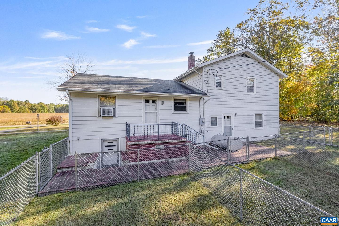 243 WILMINGTON RD, PALMYRA, Virginia 22963, 4 Bedrooms Bedrooms, ,2 BathroomsBathrooms,Residential,For sale,243 WILMINGTON RD,670185 MLS # 670185