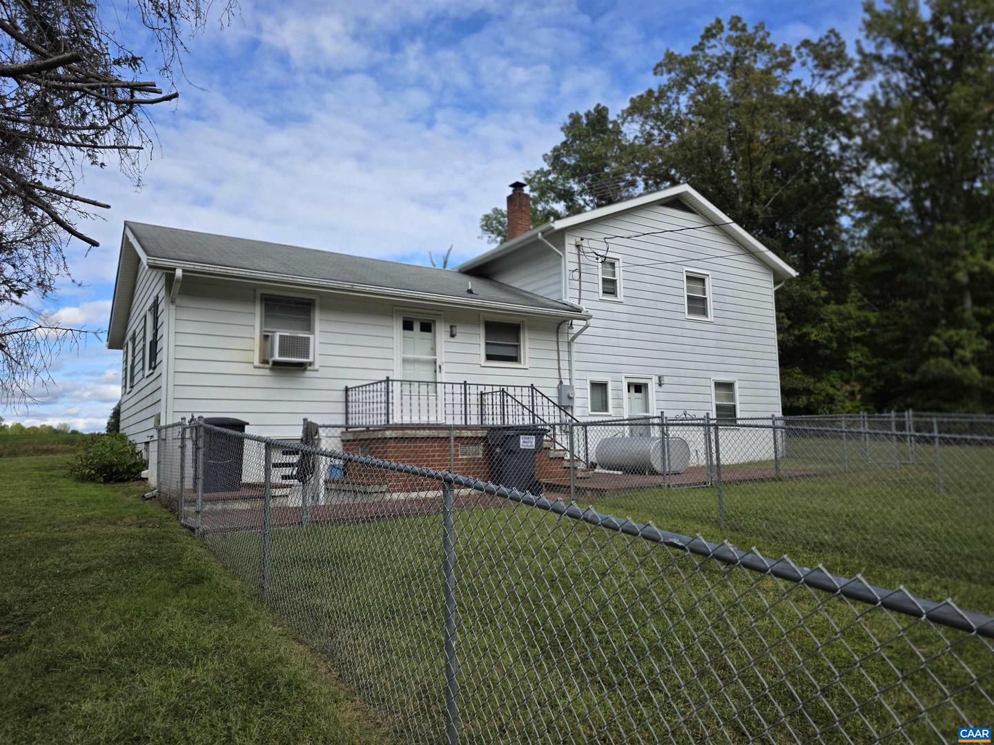 243 WILMINGTON RD, PALMYRA, Virginia 22963, 4 Bedrooms Bedrooms, ,2 BathroomsBathrooms,Residential,For sale,243 WILMINGTON RD,670185 MLS # 670185