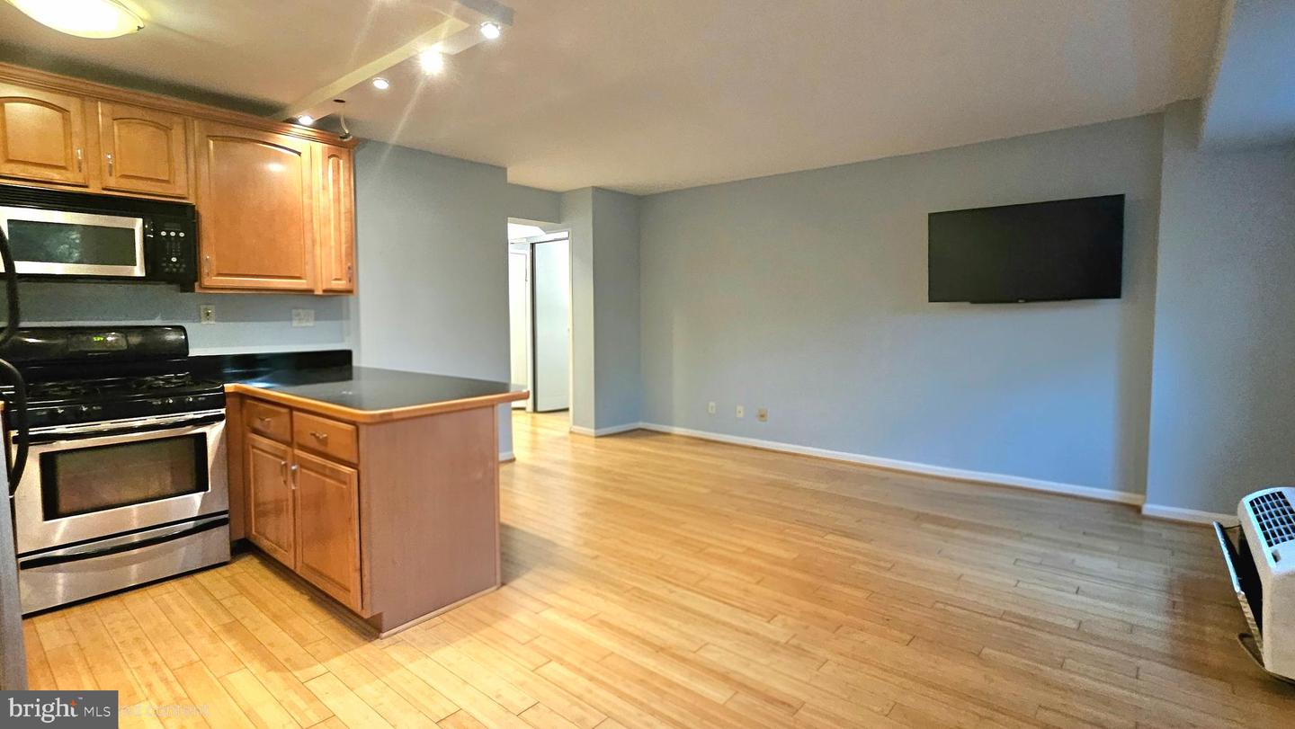 1801 CLYDESDALE PL NW #211, WASHINGTON, District Of Columbia 20009, ,1 BathroomBathrooms,Residential,For sale,1801 CLYDESDALE PL NW #211,DCDC2227798 MLS # DCDC2227798