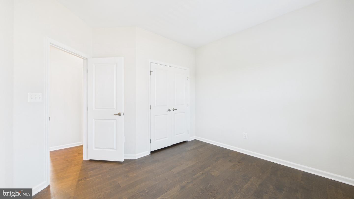 8909 FOXWAY RIDGE LN, MANASSAS, Virginia 20110, 4 Bedrooms Bedrooms, ,3 BathroomsBathrooms,Residential,For sale,8909 FOXWAY RIDGE LN,VAPW2106338 MLS # VAPW2106338