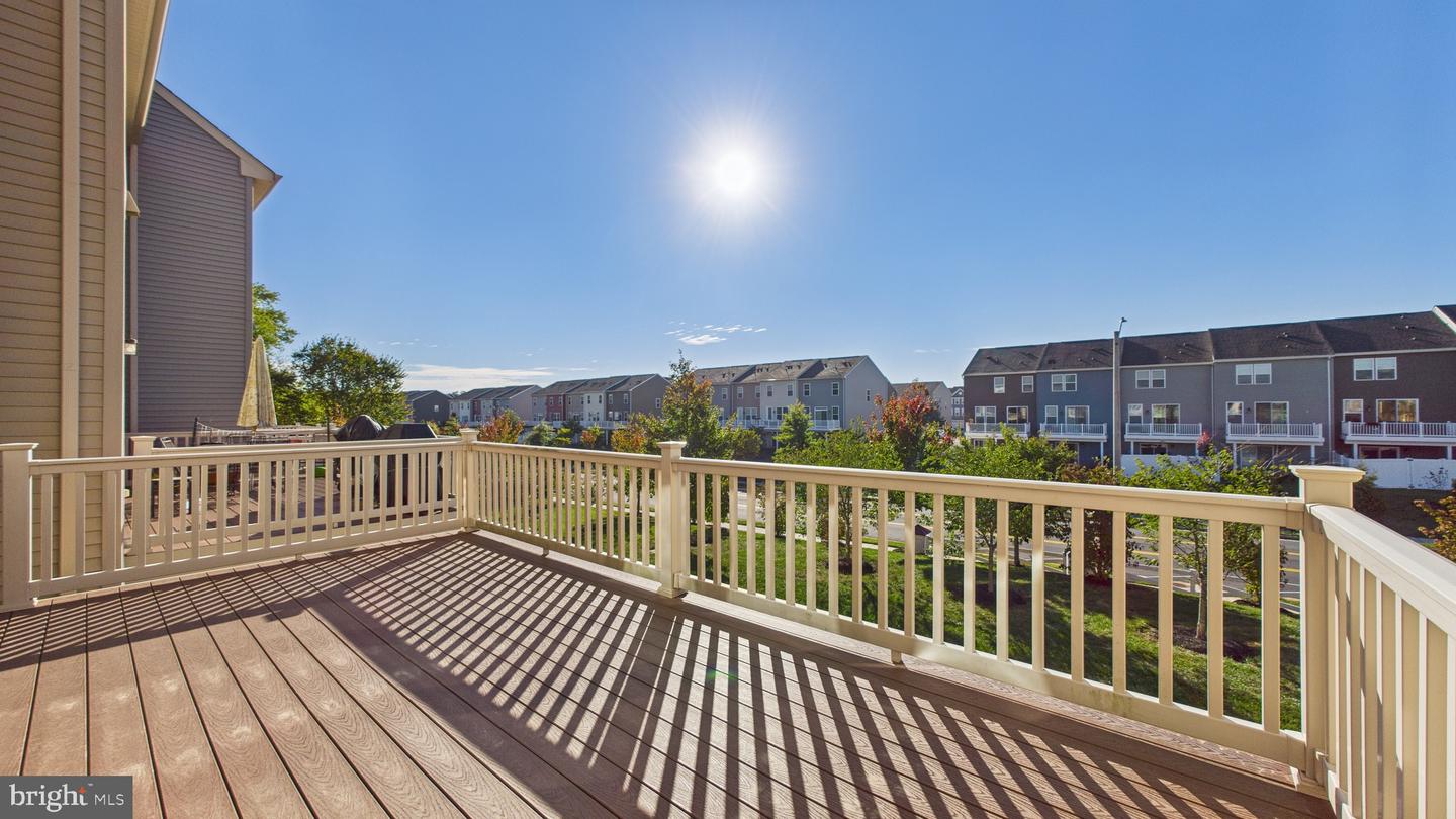 8909 FOXWAY RIDGE LN, MANASSAS, Virginia 20110, 4 Bedrooms Bedrooms, ,3 BathroomsBathrooms,Residential,For sale,8909 FOXWAY RIDGE LN,VAPW2106338 MLS # VAPW2106338