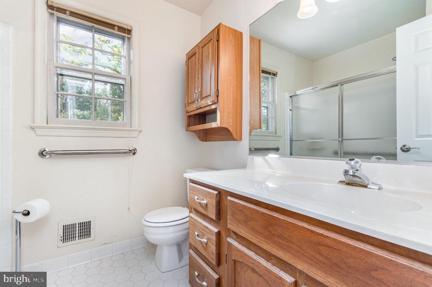 5413 WAYCROSS DR, ALEXANDRIA, Virginia 22310, 4 Bedrooms Bedrooms, ,2 BathroomsBathrooms,Residential,For sale,5413 WAYCROSS DR,VAFX2275170 MLS # VAFX2275170