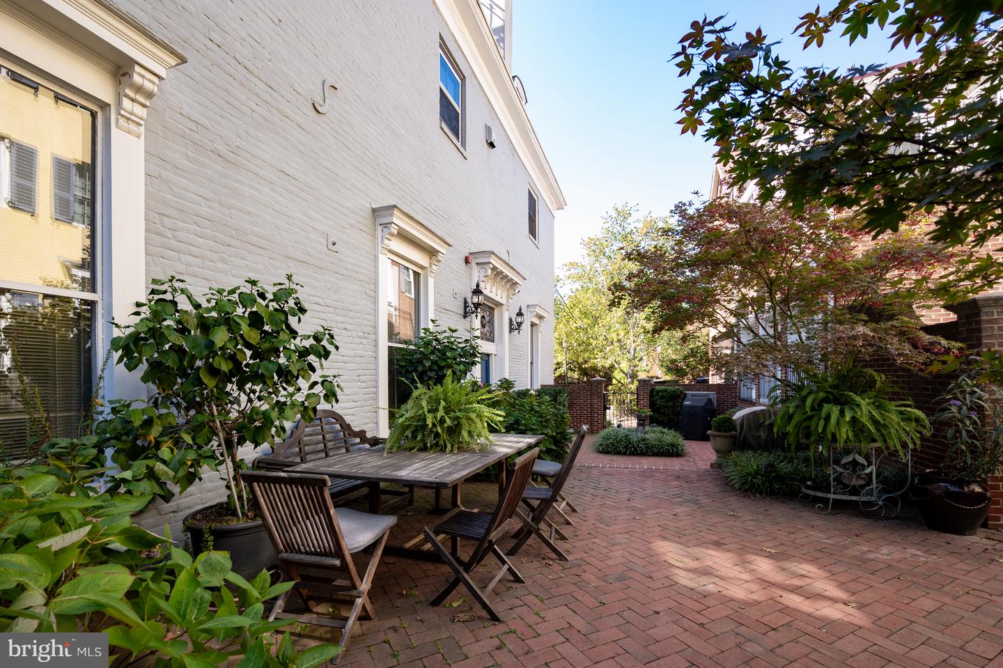411 S COLUMBUS ST #8, ALEXANDRIA, Virginia 22314, 1 Bedroom Bedrooms, ,1 BathroomBathrooms,Residential,For sale,411 S COLUMBUS ST #8,VAAX2051006 MLS # VAAX2051006