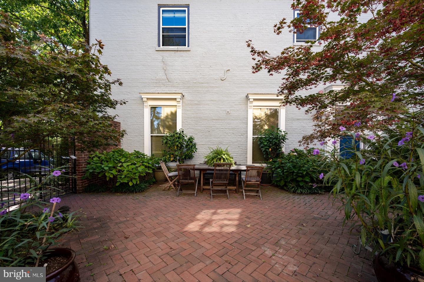 411 S COLUMBUS ST #8, ALEXANDRIA, Virginia 22314, 1 Bedroom Bedrooms, ,1 BathroomBathrooms,Residential,For sale,411 S COLUMBUS ST #8,VAAX2051006 MLS # VAAX2051006
