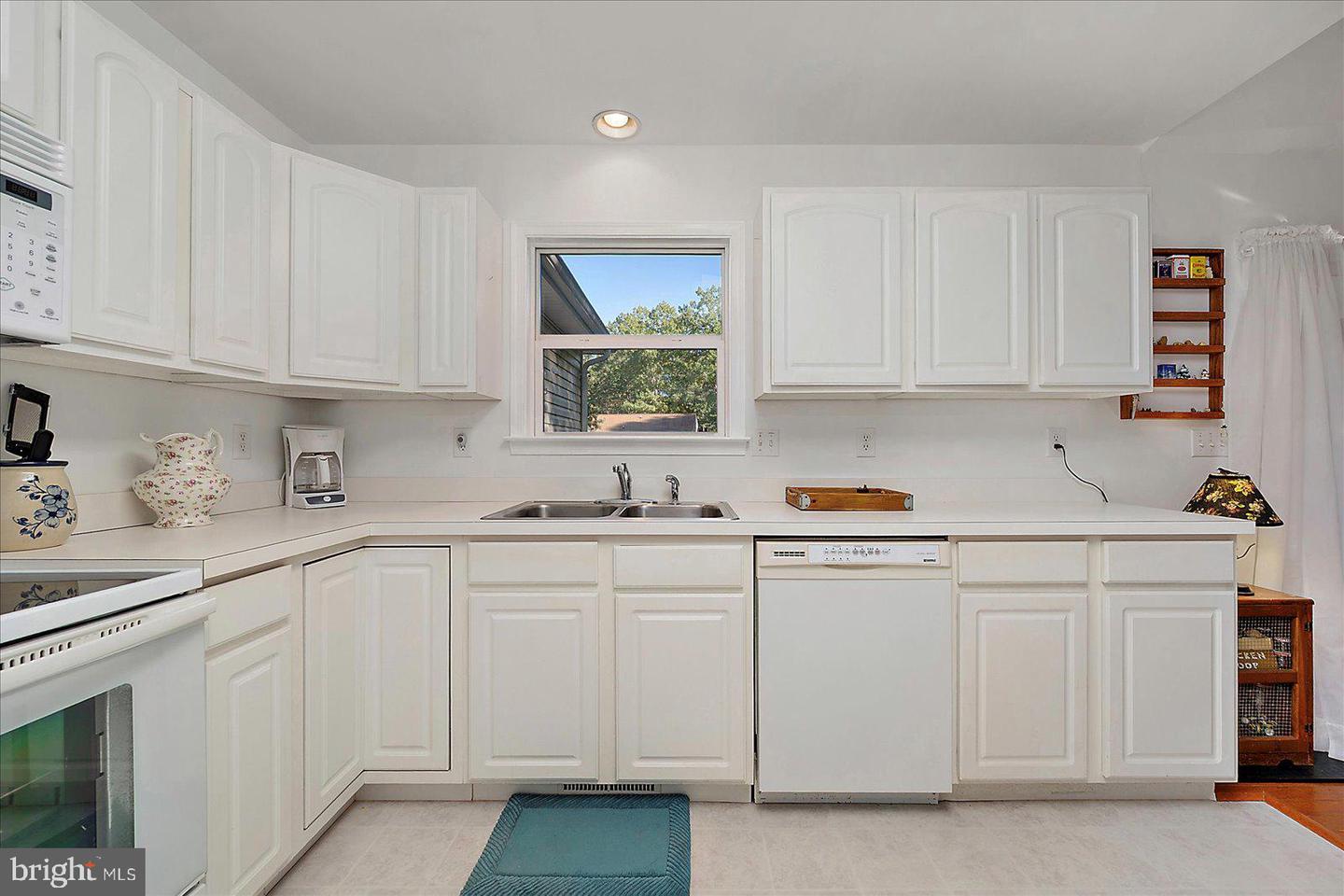 3896 CAPTAINS CORRIDOR, GREENBACKVILLE, Virginia 23356, 3 Bedrooms Bedrooms, ,3 BathroomsBathrooms,Residential,For sale,3896 CAPTAINS CORRIDOR,VAAC2002324 MLS # VAAC2002324
