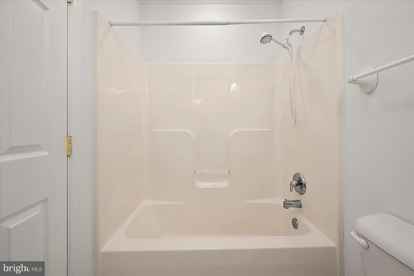 3896 CAPTAINS CORRIDOR, GREENBACKVILLE, Virginia 23356, 3 Bedrooms Bedrooms, ,3 BathroomsBathrooms,Residential,For sale,3896 CAPTAINS CORRIDOR,VAAC2002324 MLS # VAAC2002324